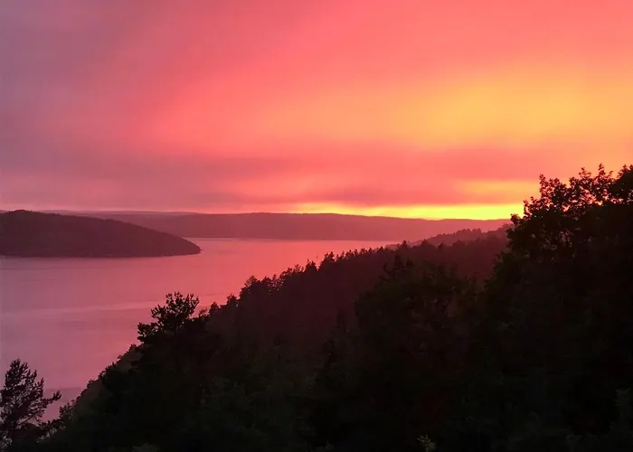 Charming Drøbak Breathtaking Fjord Views Feriehus Askholmane